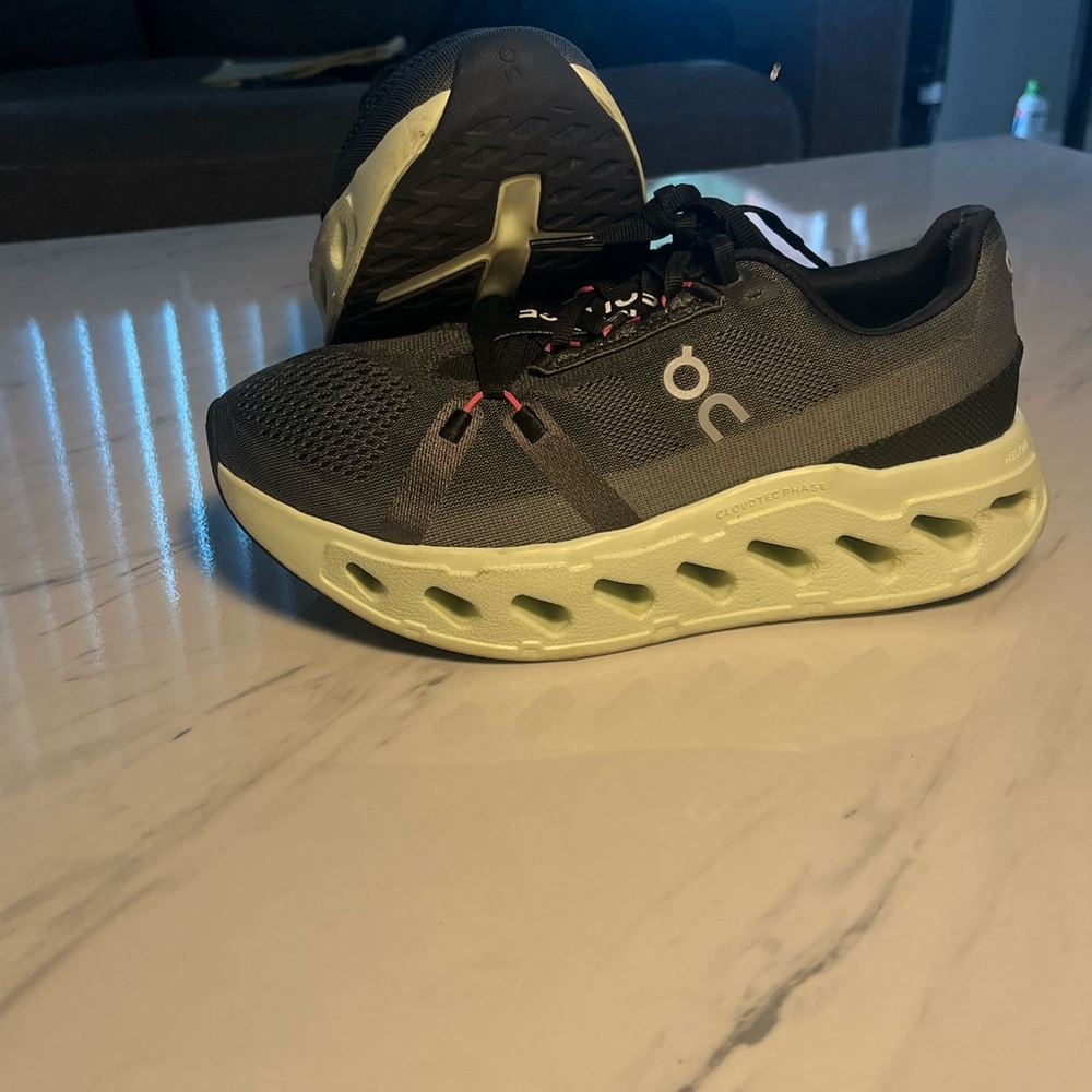 On cloud eclipse Sneakers